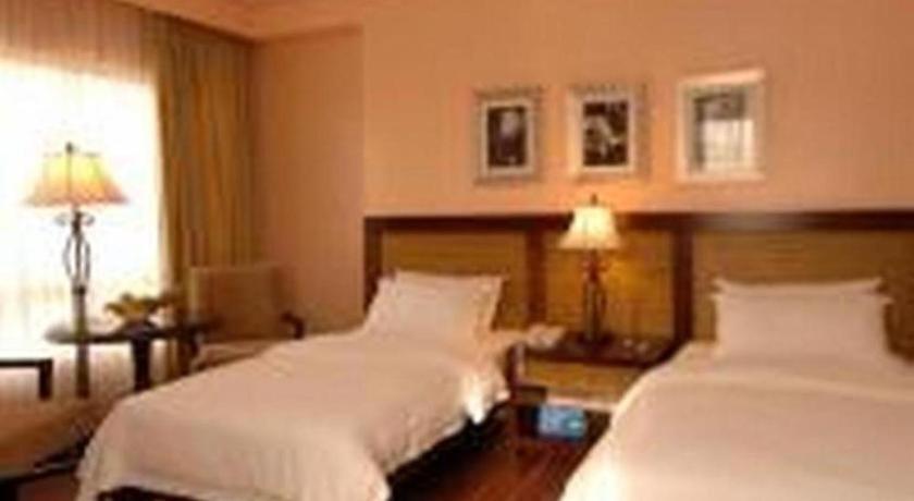 Planta Centro Bacolod Hotel & Residences Bagian luar foto